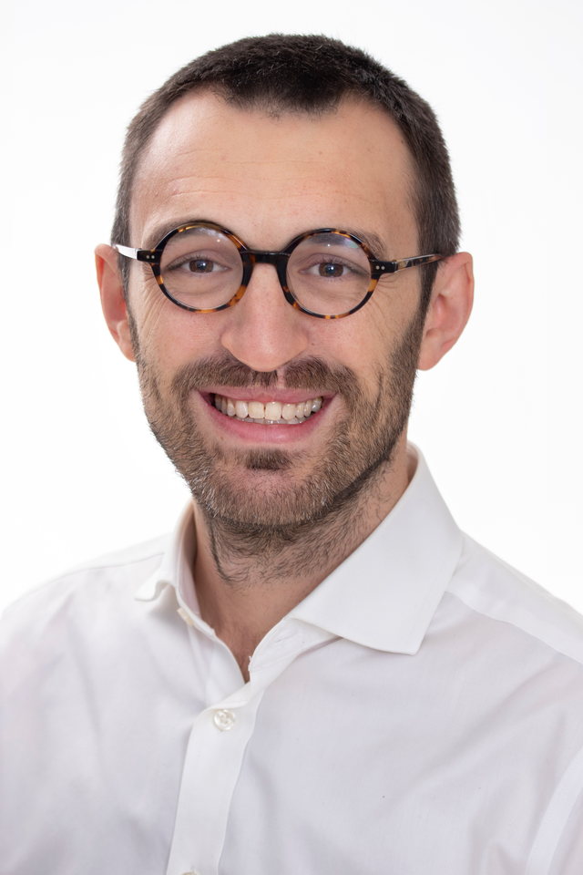 Mr Oliver Richards, Consultant Paediatric Neurosurgeon